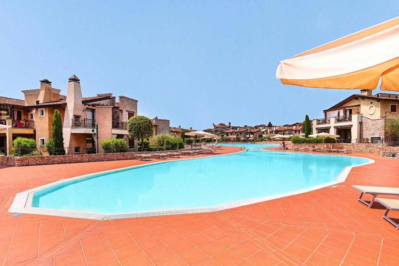 Ferienwohnung La Rocca 2-11 By Wonderful Italy Manerba del Garda Exterior foto