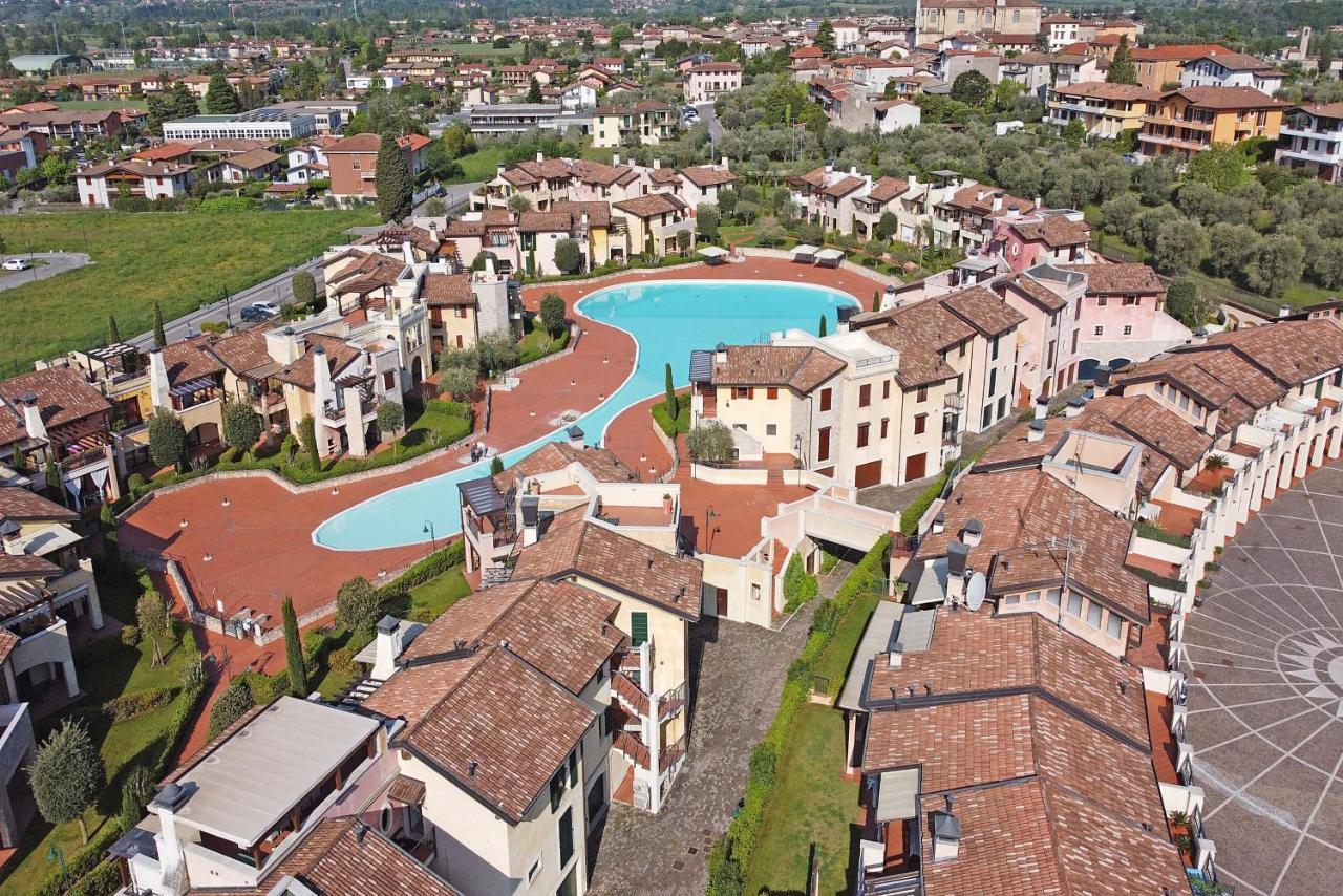 Ferienwohnung La Rocca 2-11 By Wonderful Italy Manerba del Garda Exterior foto
