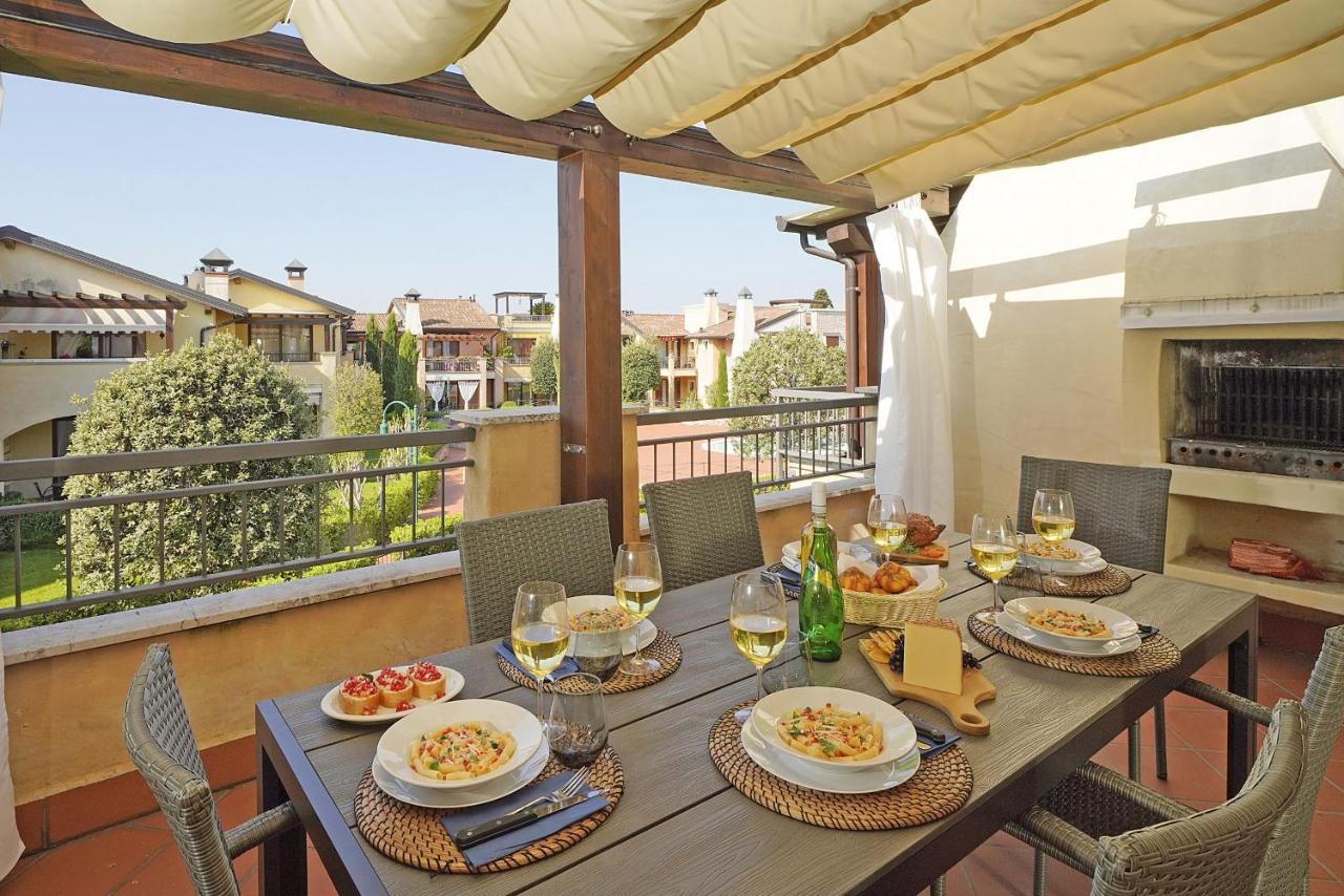 Ferienwohnung La Rocca 2-11 By Wonderful Italy Manerba del Garda Exterior foto