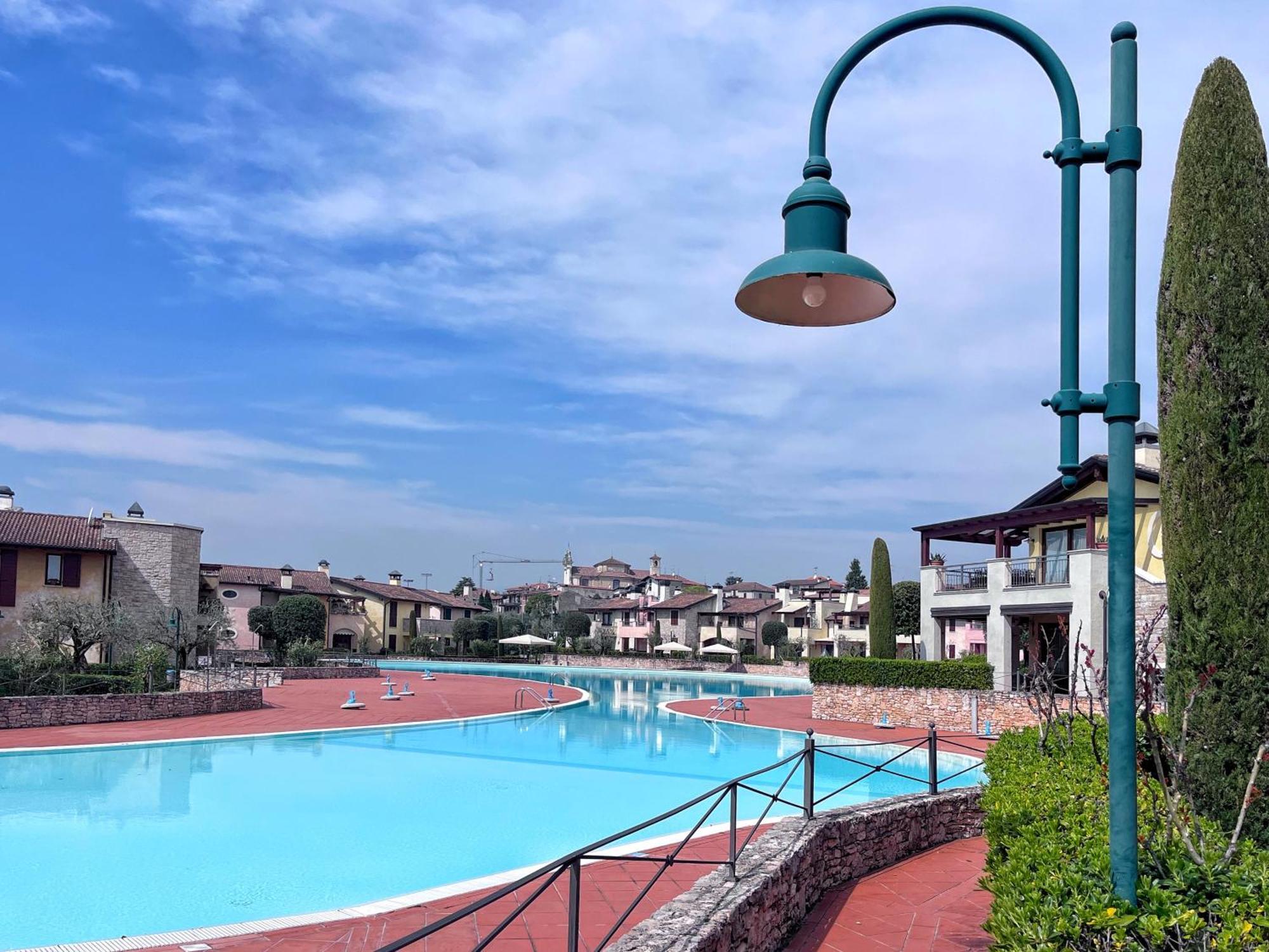 Ferienwohnung La Rocca 2-11 By Wonderful Italy Manerba del Garda Exterior foto